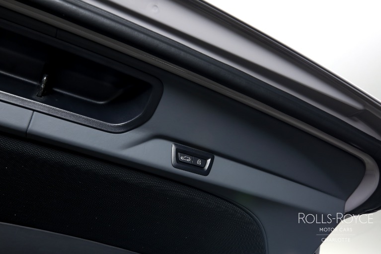 Used-2022-Rolls-Royce-Black-Badge-Cullinan
