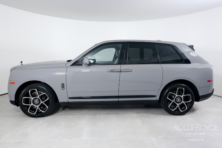 Used-2022-Rolls-Royce-Black-Badge-Cullinan