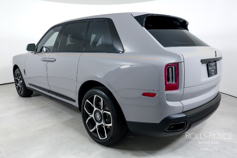 Used-2022-Rolls-Royce-Black-Badge-Cullinan