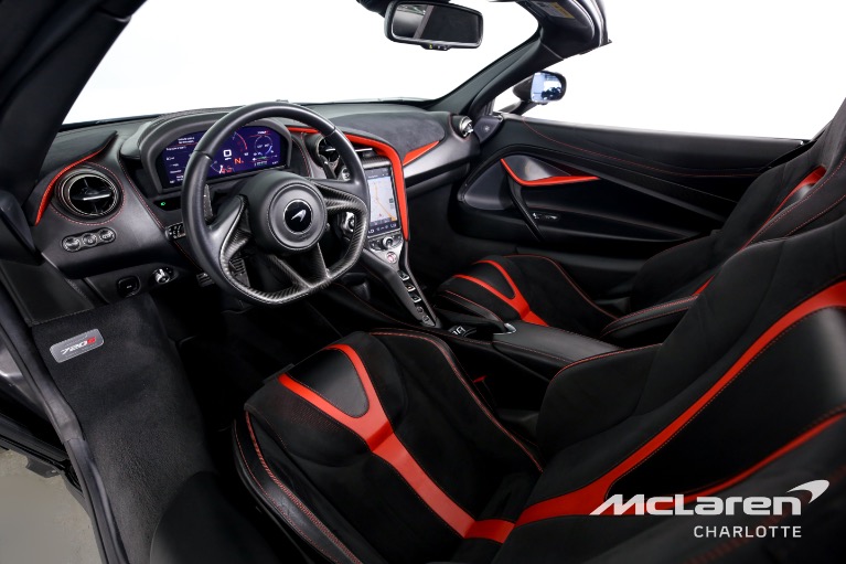 Used-2020-McLaren-720S-Spider-Performance