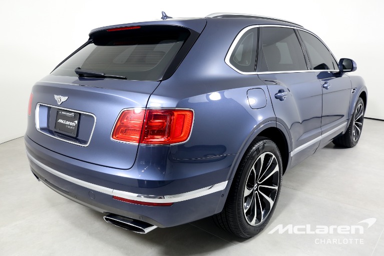 Used-2018-Bentley-Bentayga-Onyx-Edition