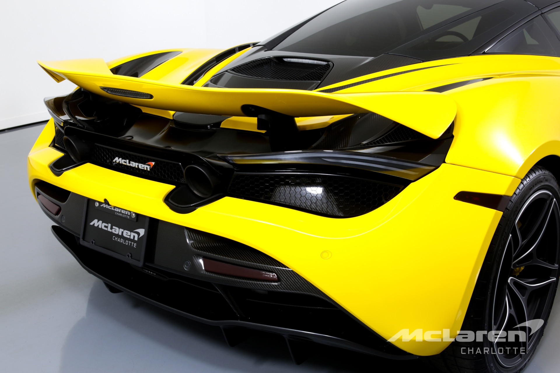 Used 2018 McLaren 720S Performance | Charlotte, NC