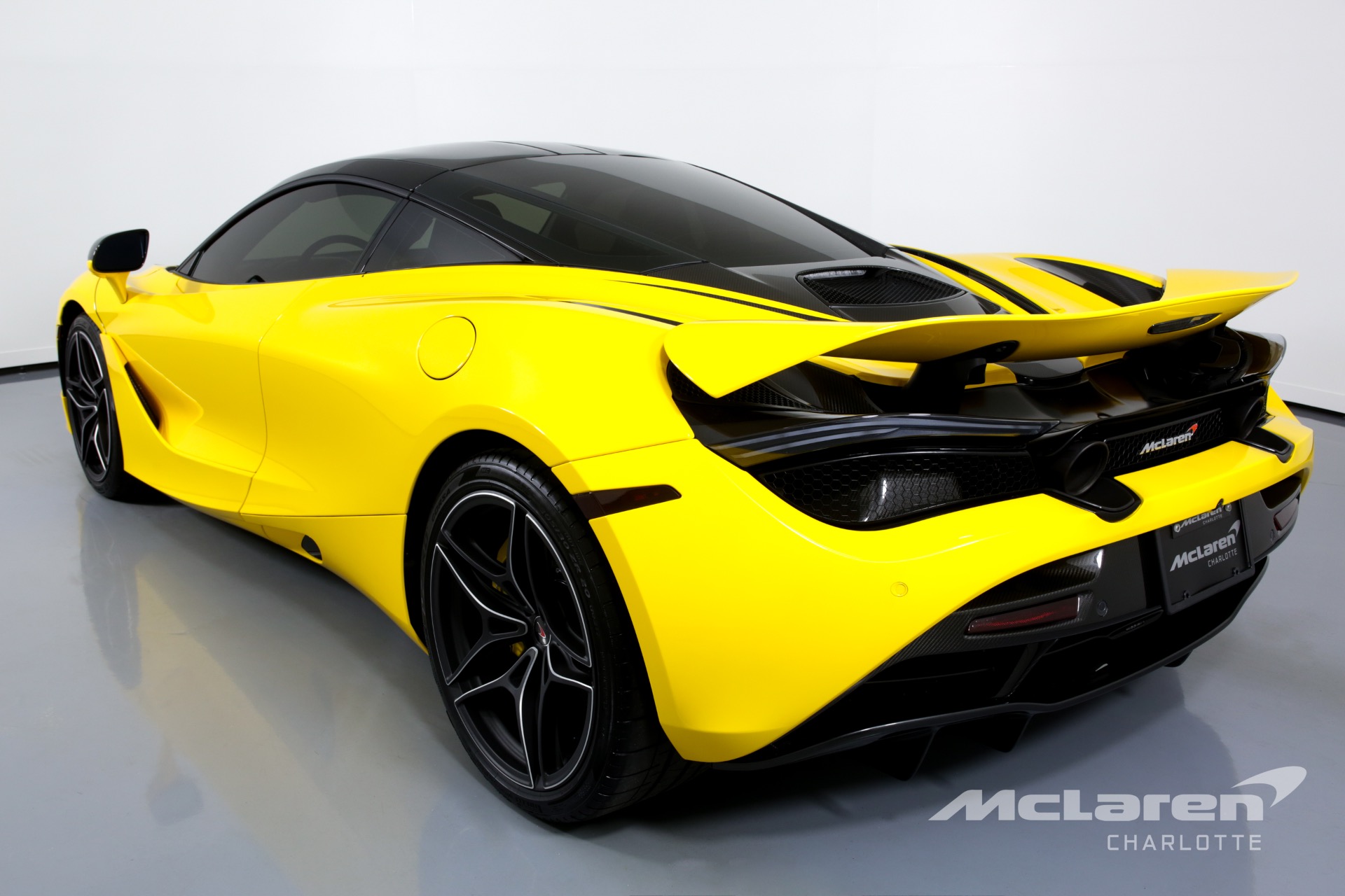 Used 2018 McLaren 720S Performance | Charlotte, NC