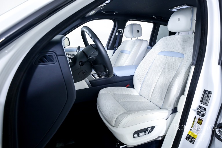 Used-2020-Rolls-Royce-Cullinan