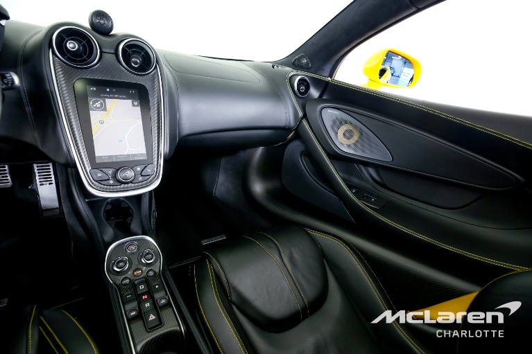 Used-2020-McLaren-570S-Spider