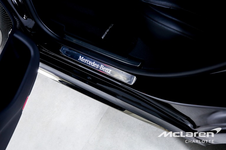 Used-2023-Mercedes-Benz-S-Class-S-500-4MATIC