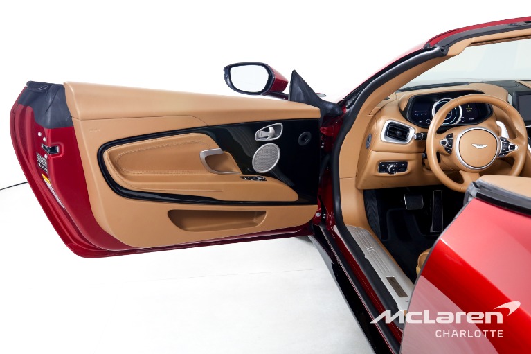 Used-2020-Aston-Martin-DB11-Volante