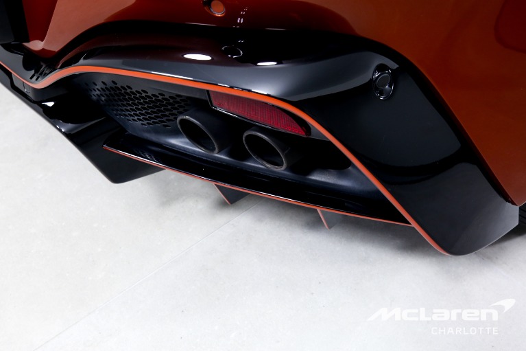 Used-2020-Aston-Martin-Vantage