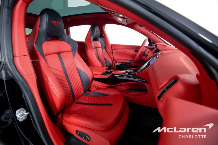 Used-2023-Aston-Martin-DBX-707