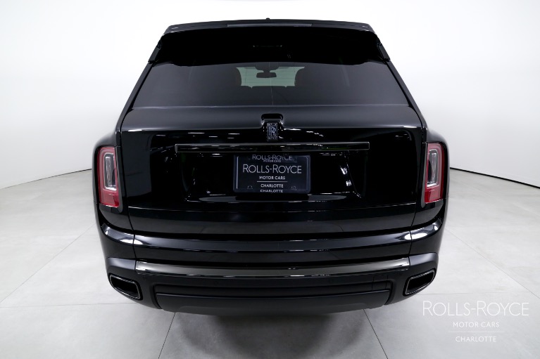 Used-2023-Rolls-Royce-Black-Badge-Cullinan