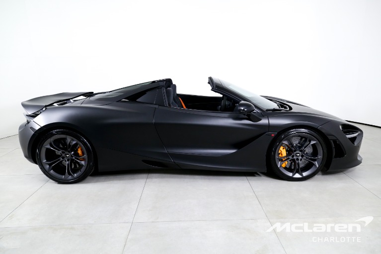 Used-2020-McLaren-720S-Spider-Performance
