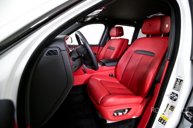 Used-2023-Rolls-Royce-Cullinan
