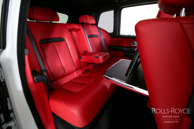 Used-2023-Rolls-Royce-Cullinan