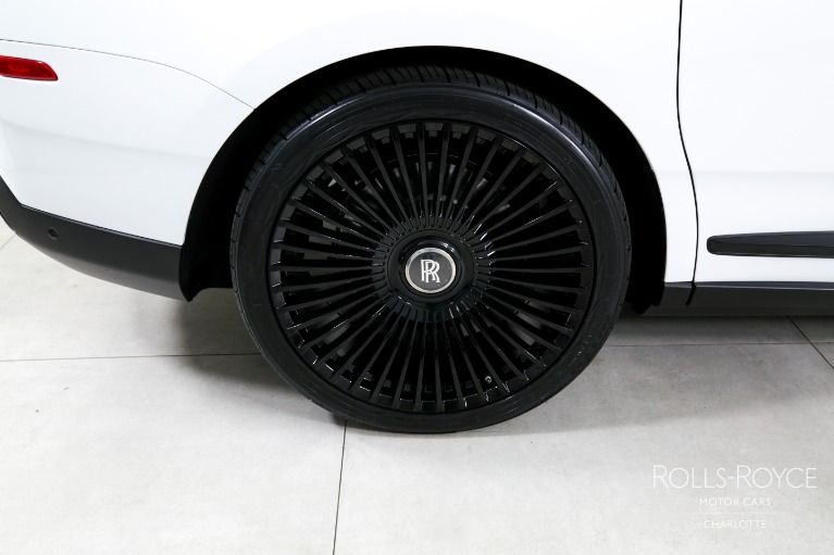 Used-2023-Rolls-Royce-Cullinan