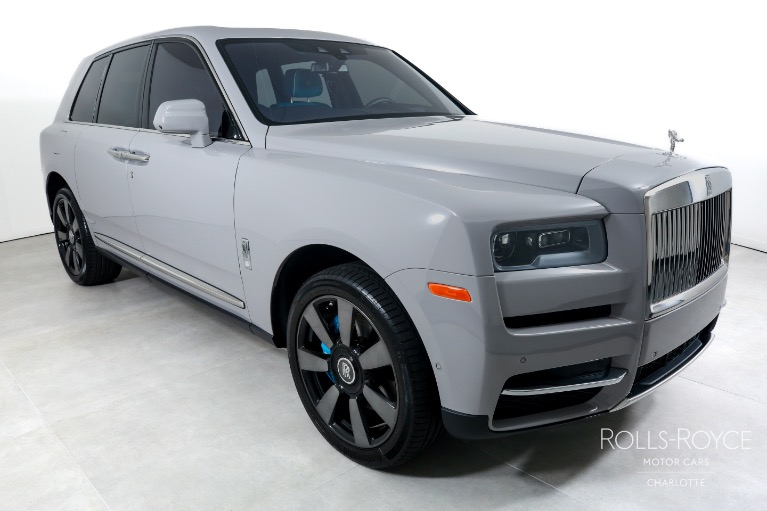 Used-2023-Rolls-Royce-Cullinan