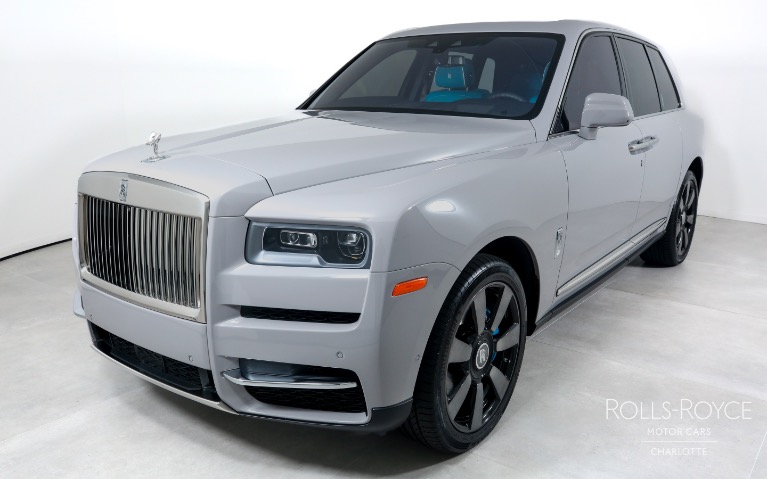 Used-2023-Rolls-Royce-Cullinan