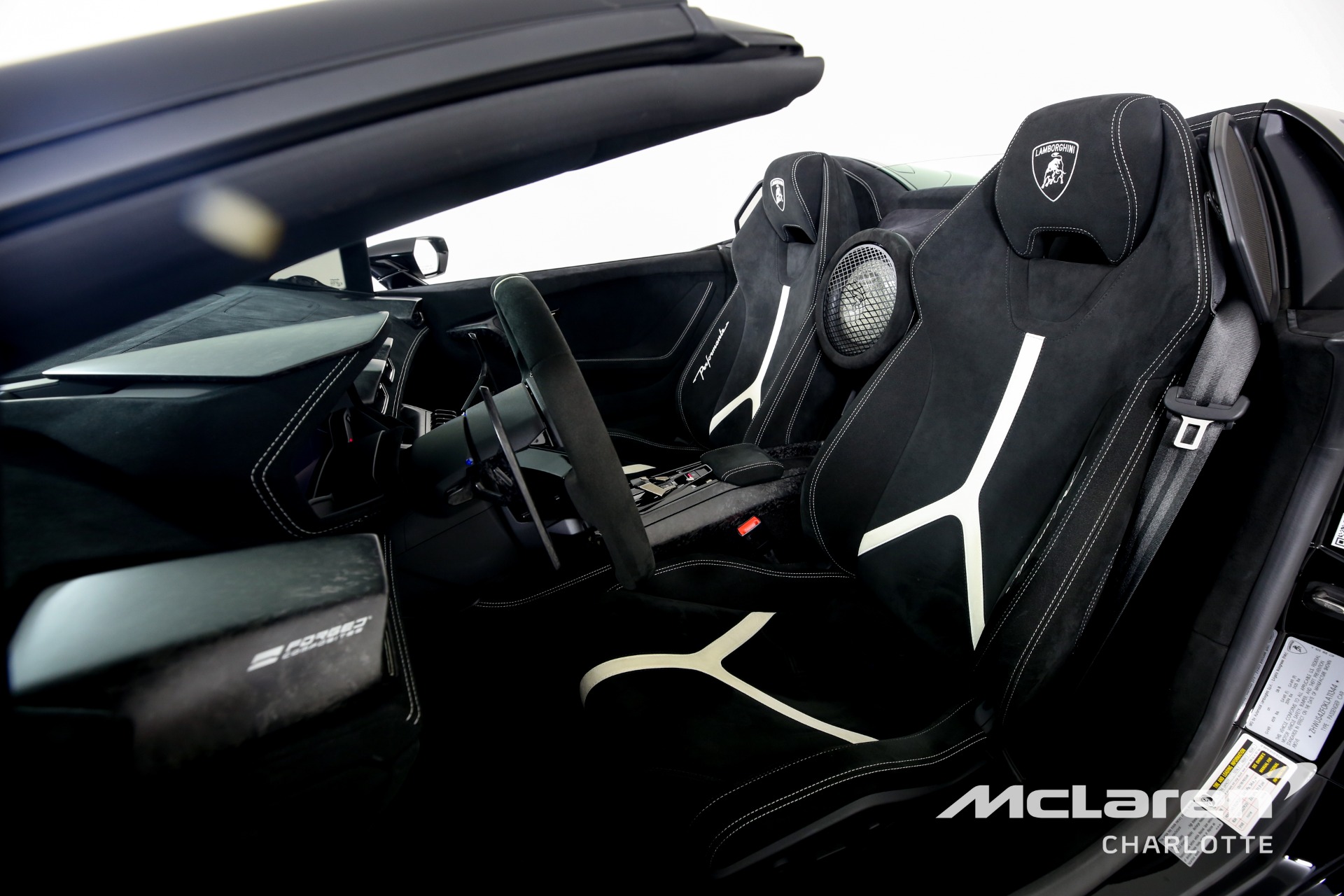 Used 2019 Lamborghini Huracan LP 640-4 Performante Spyder | Charlotte, NC