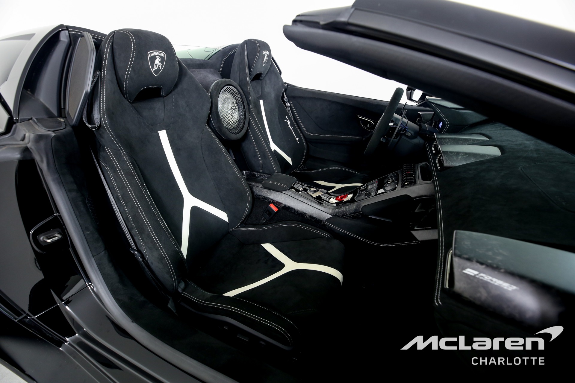 Used 2019 Lamborghini Huracan LP 640-4 Performante Spyder | Charlotte, NC