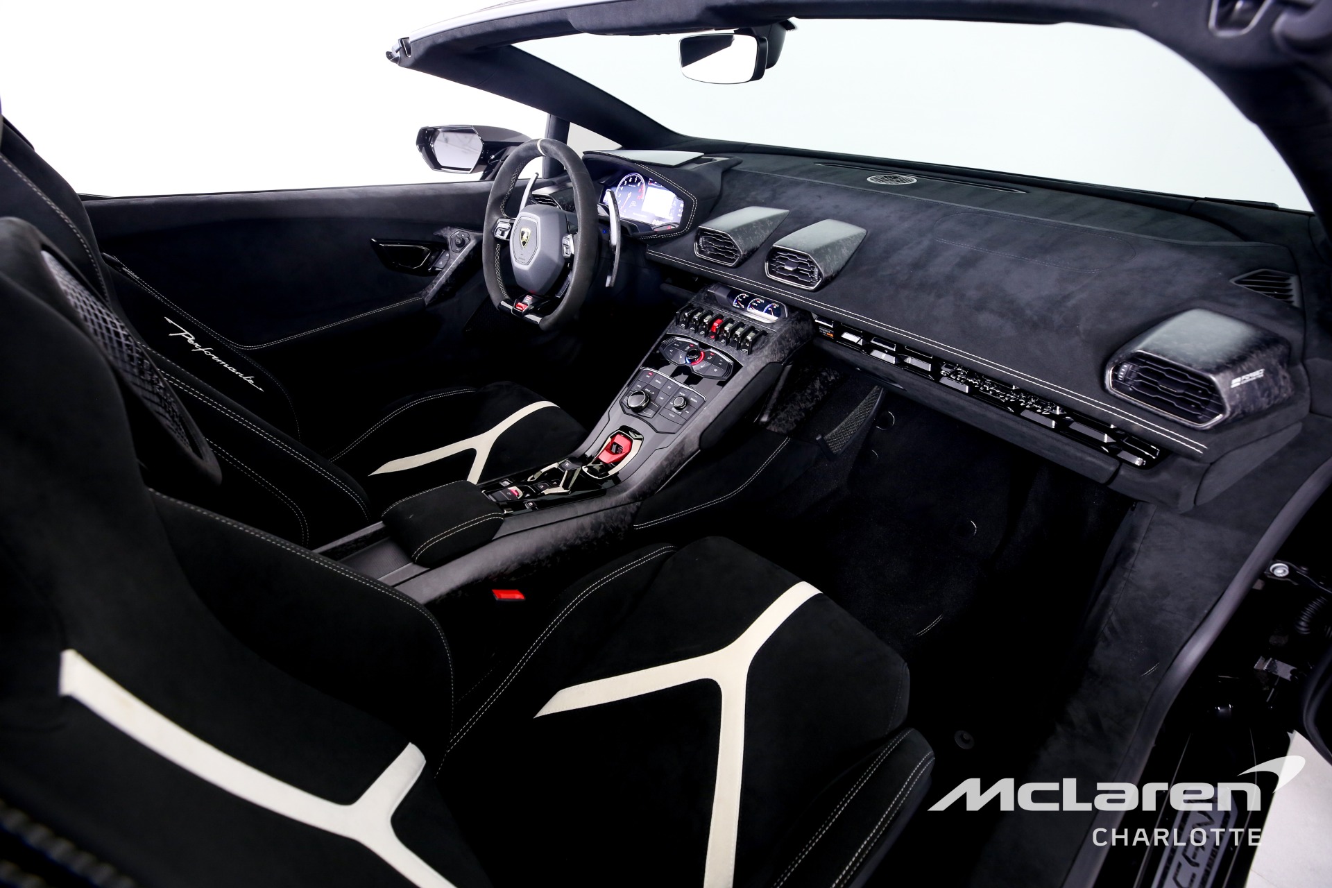 Used 2019 Lamborghini Huracan LP 640-4 Performante Spyder | Charlotte, NC