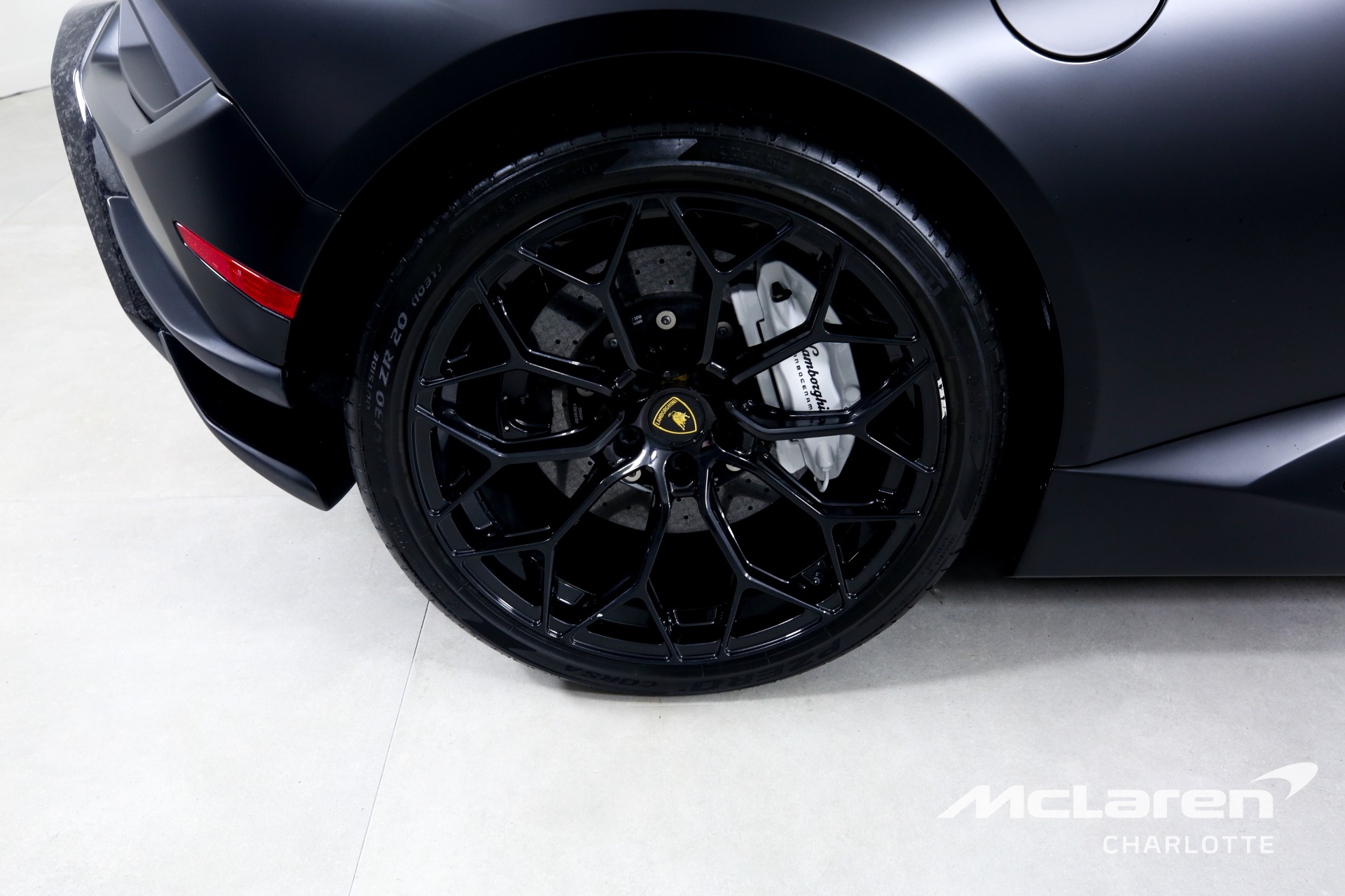 Used 2019 Lamborghini Huracan LP 640-4 Performante Spyder | Charlotte, NC