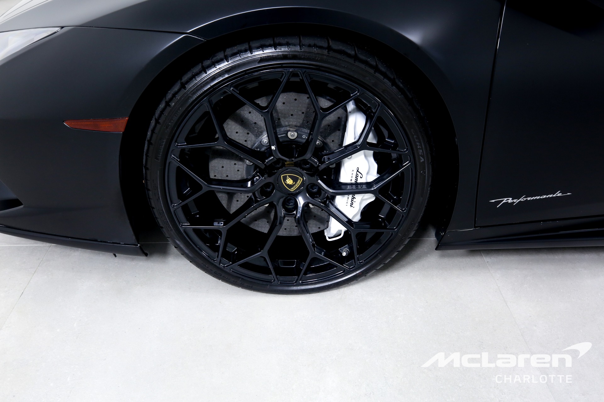 Used 2019 Lamborghini Huracan LP 640-4 Performante Spyder | Charlotte, NC