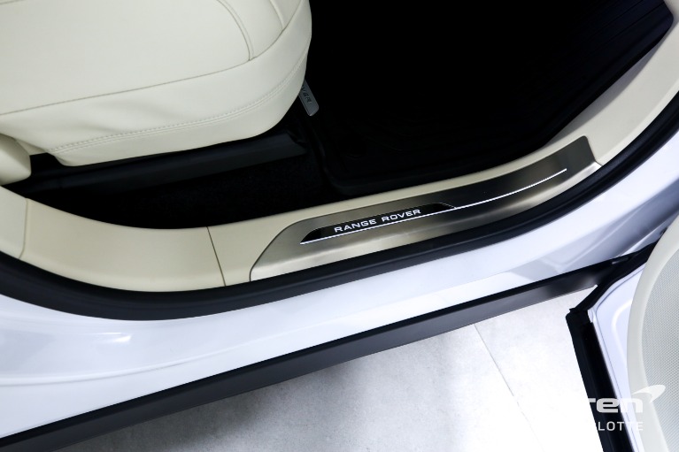 Used-2023-Land-Rover-Range-Rover-P530-SE
