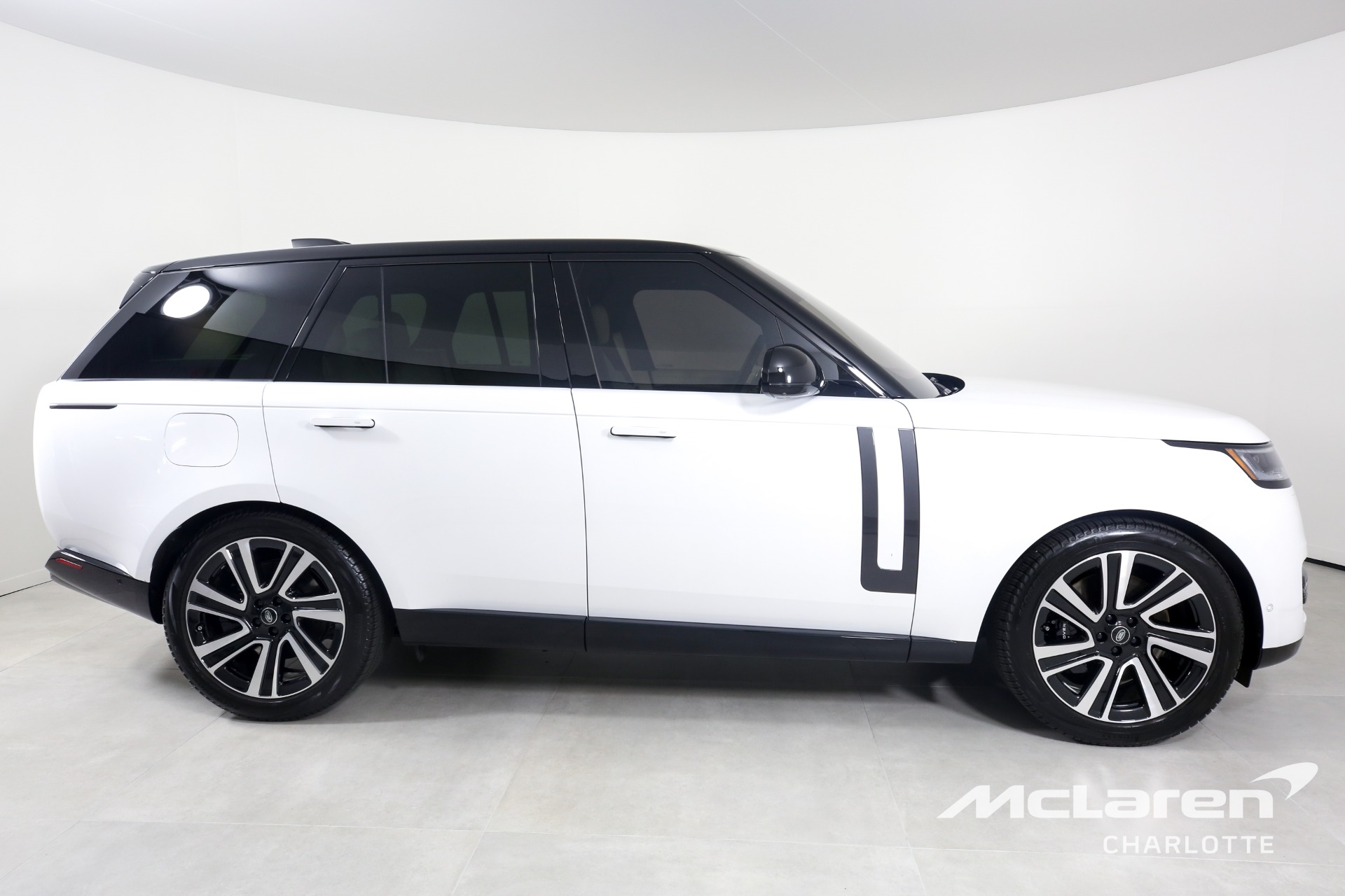 Used 2023 Land Rover Range Rover P530 SE | Charlotte, NC