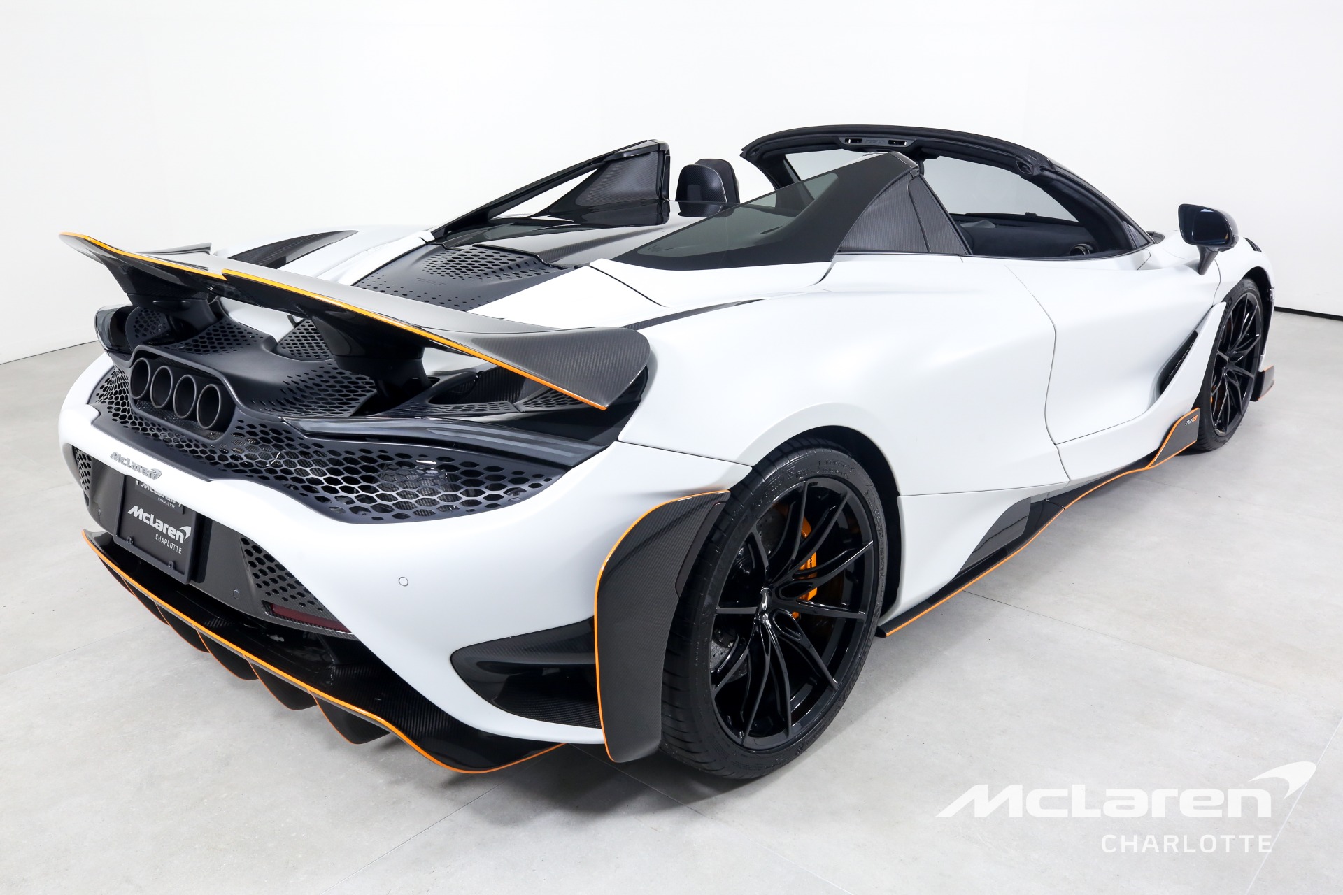 Used 2022 McLaren 765LT Spider | Charlotte, NC