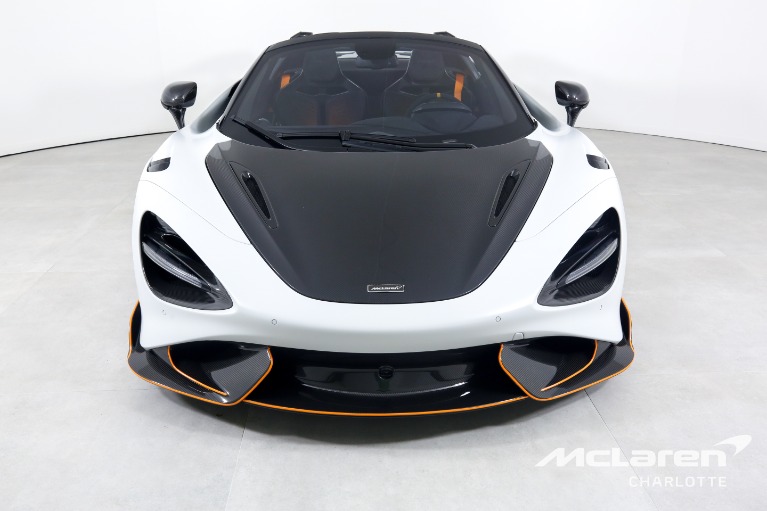 Used-2022-McLaren-765LT-Spider