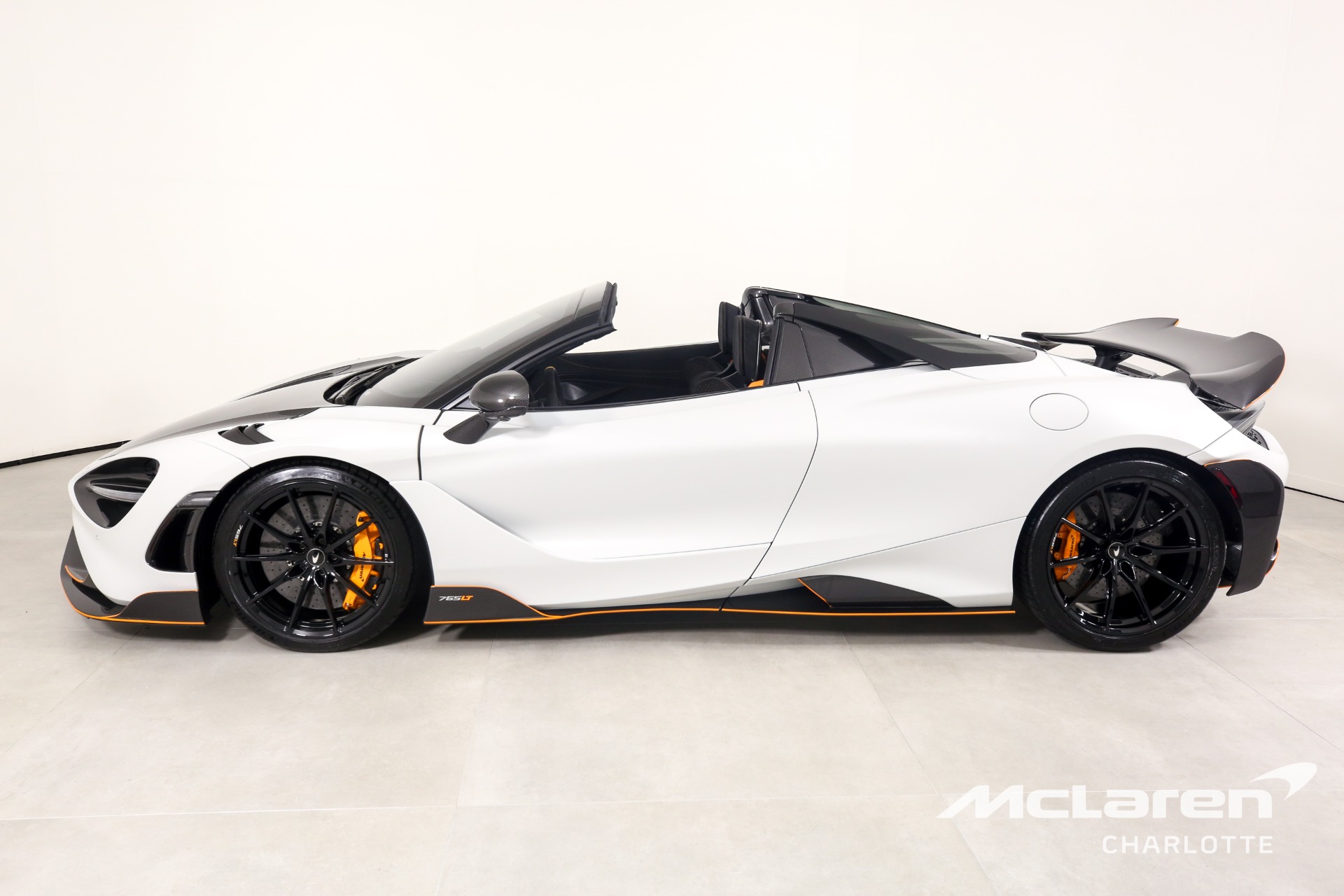 Used 2022 McLaren 765LT Spider | Charlotte, NC