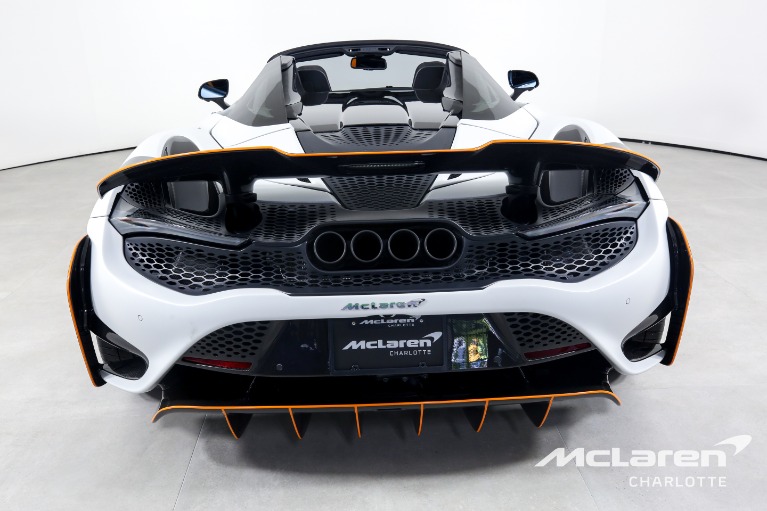 Used-2022-McLaren-765LT-Spider
