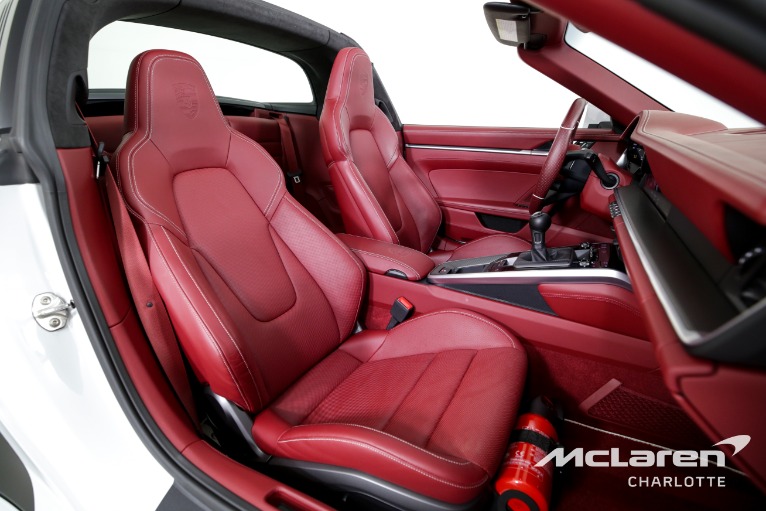 Used-2021-Porsche-911-Targa-4S