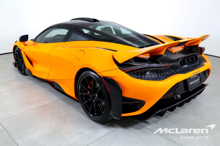 Used-2021-McLaren-765LT