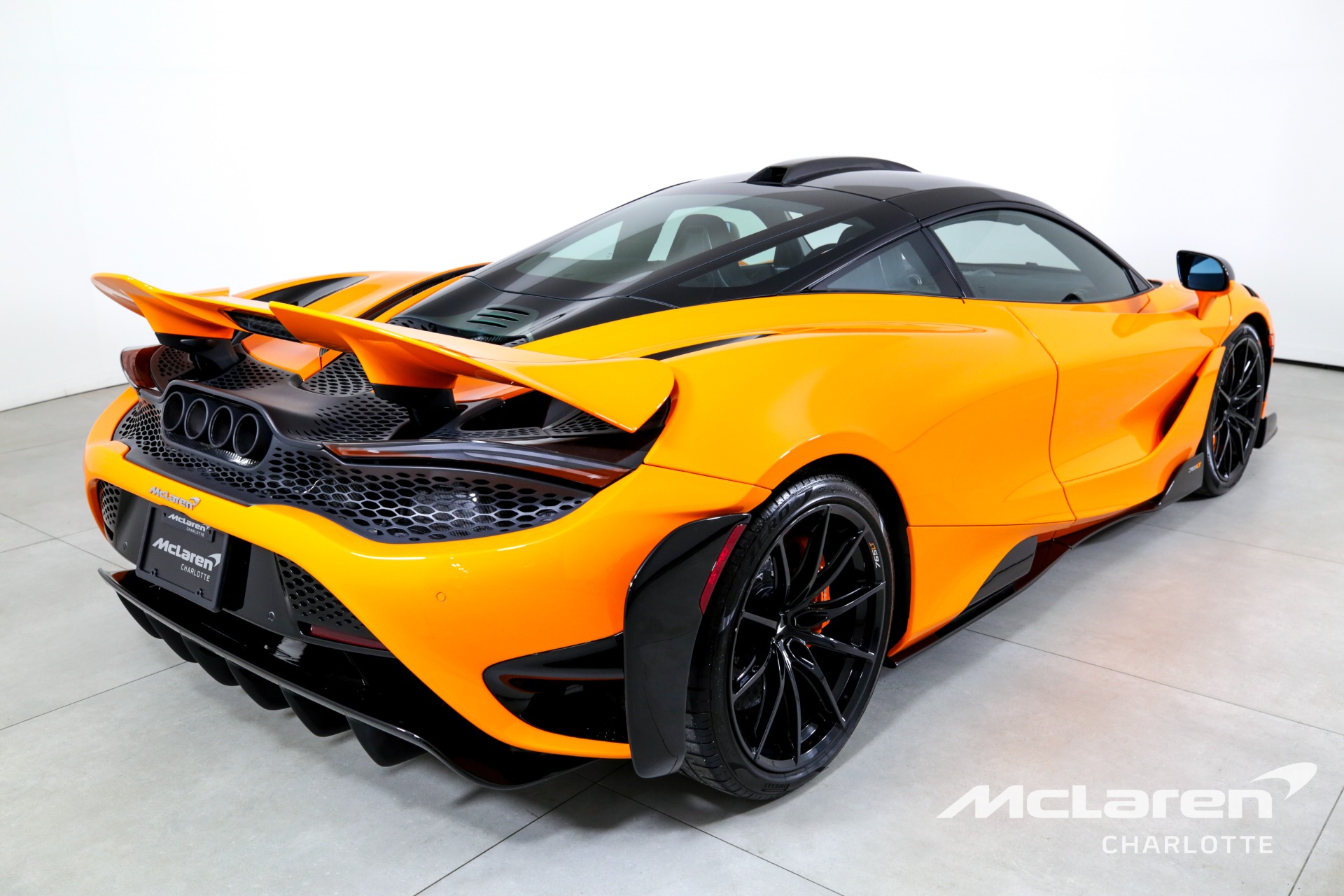 Used 2021 McLaren 765LT | Charlotte, NC