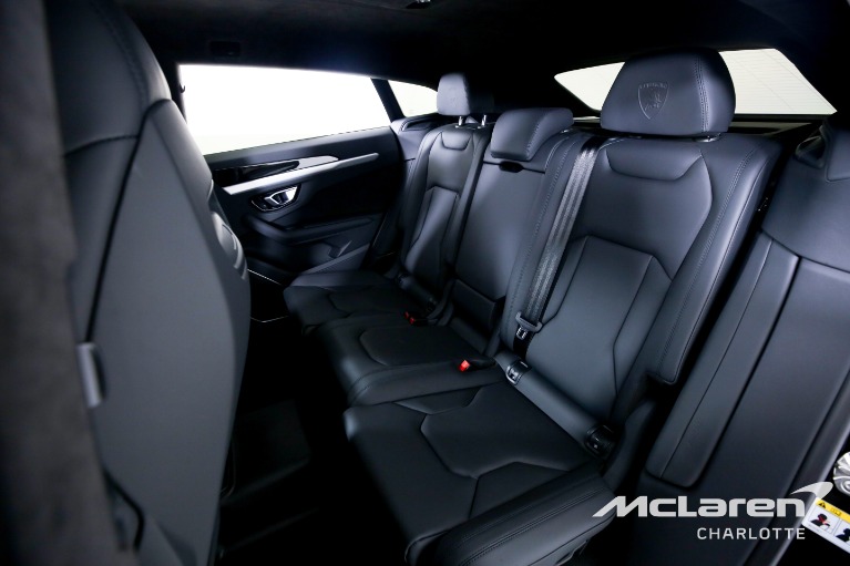 Used-2023-Lamborghini-Urus-S