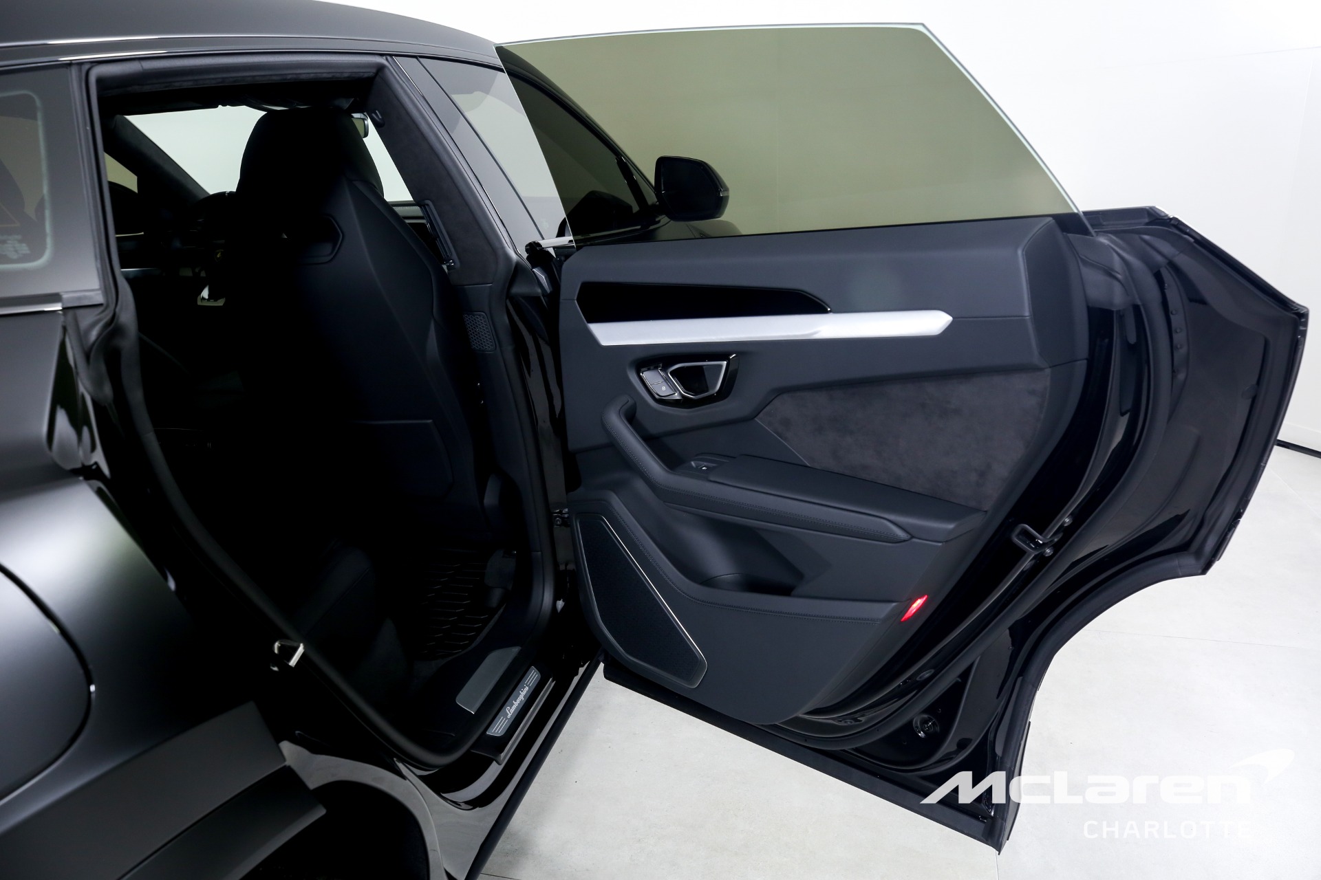 Used 2023 Lamborghini Urus S | Charlotte, NC