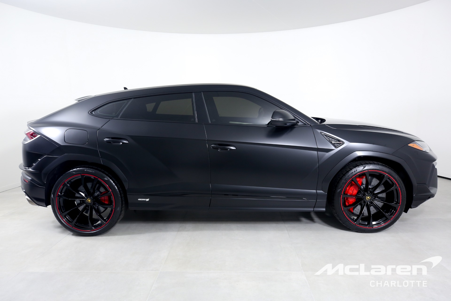 Used 2023 Lamborghini Urus S | Charlotte, NC