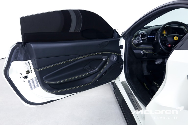 Used-2020-Ferrari-F8-Tributo