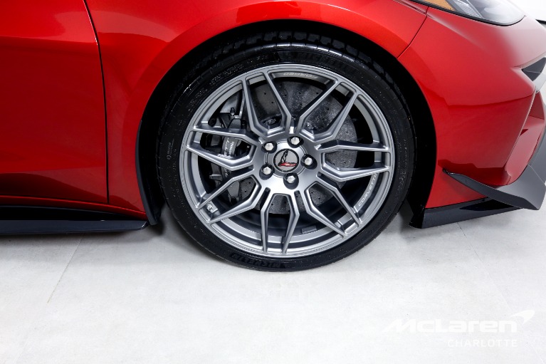 Used-2023-Chevrolet-Corvette-Z06