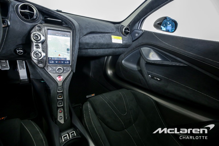 Used-2022-McLaren-765LT-Spider
