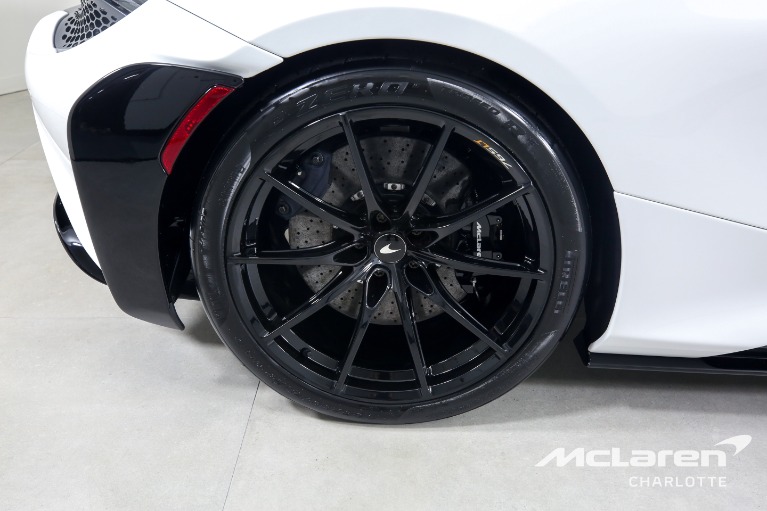 Used-2022-McLaren-765LT-Spider