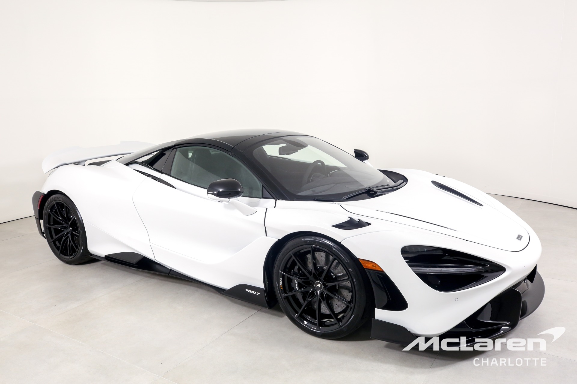 Used 2022 McLaren 765LT Spider | Charlotte, NC