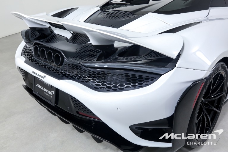 Used-2022-McLaren-765LT-Spider