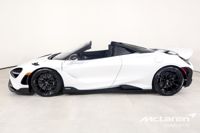Used-2022-McLaren-765LT-Spider