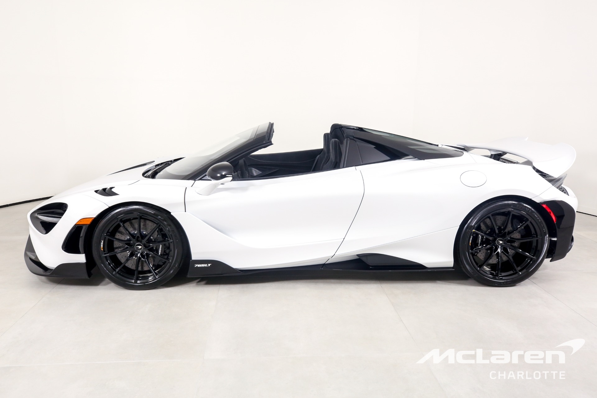 Used 2022 McLaren 765LT Spider | Charlotte, NC