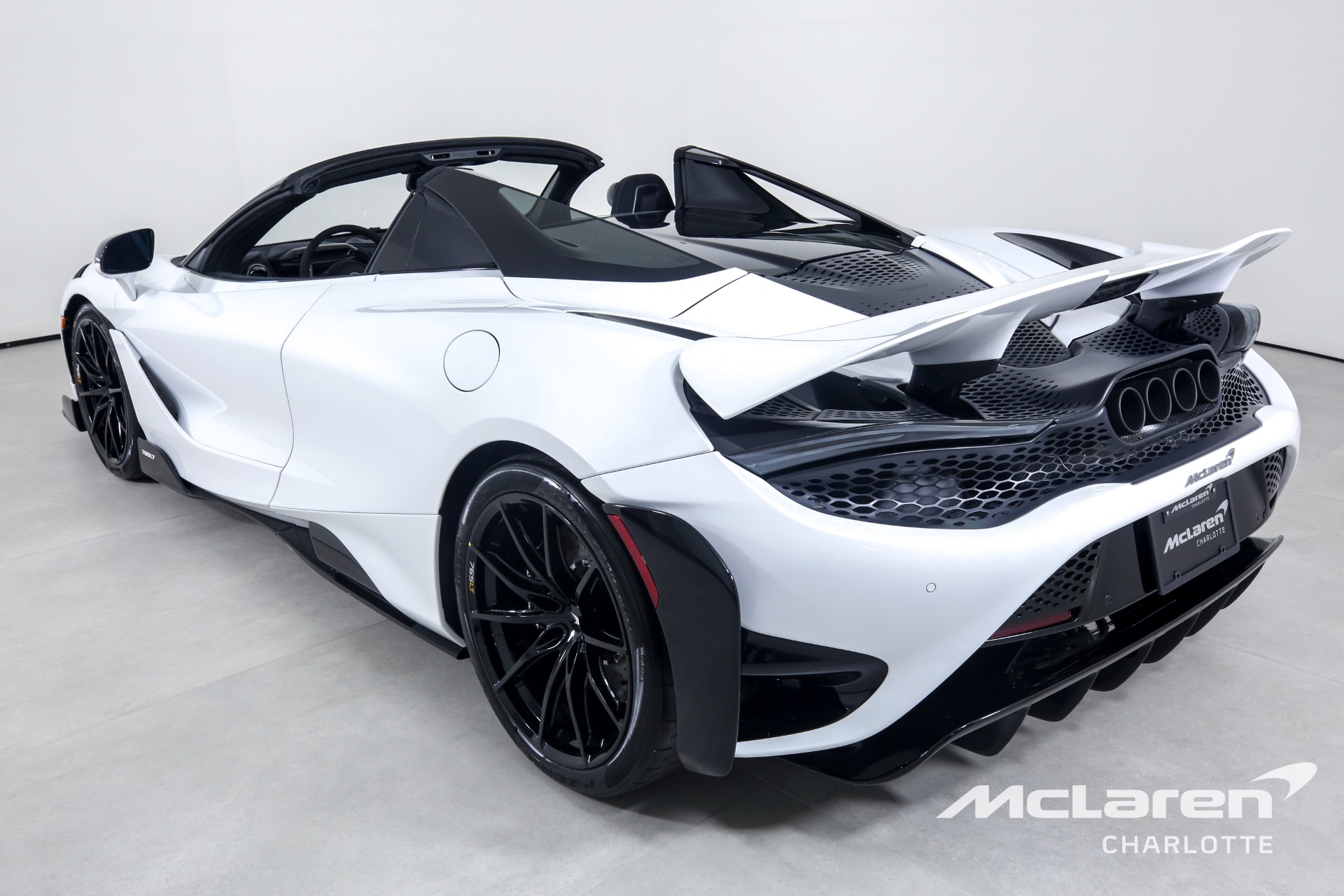 Used 2022 McLaren 765LT Spider | Charlotte, NC