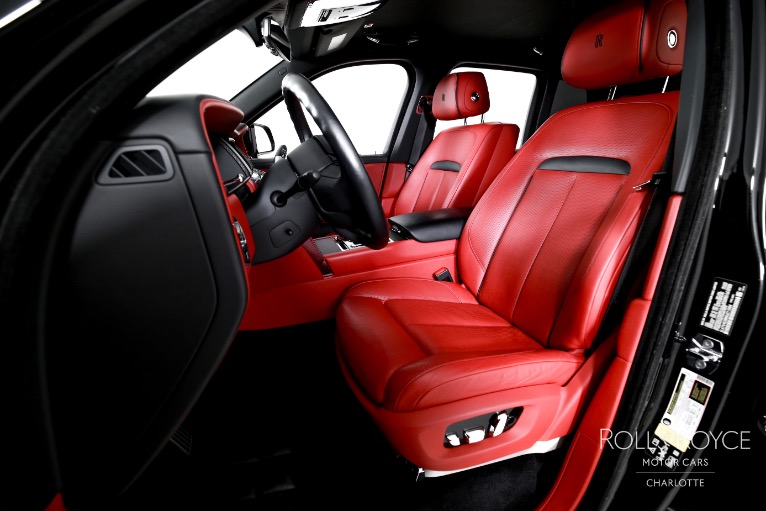 Used-2022-Rolls-Royce-Cullinan