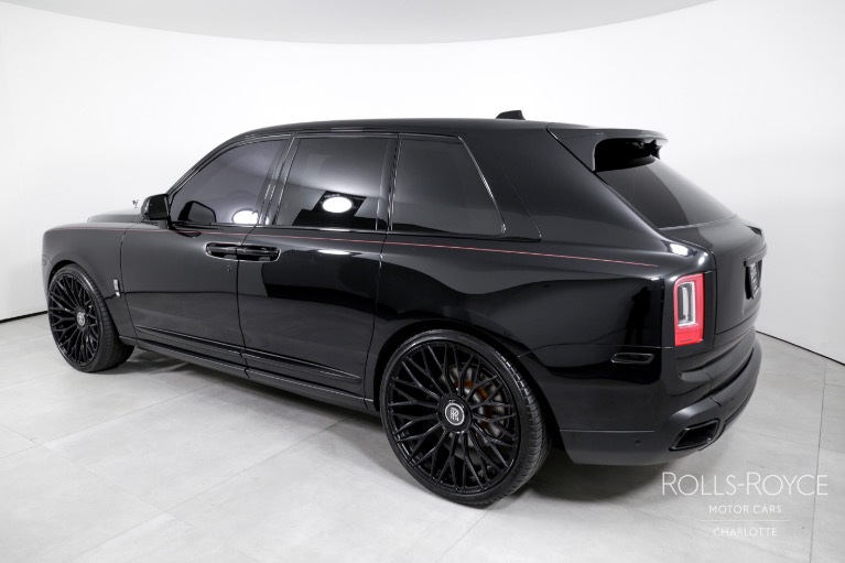 Used-2022-Rolls-Royce-Cullinan