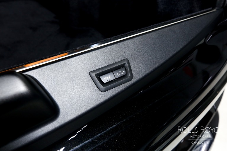 Used-2022-Rolls-Royce-Cullinan