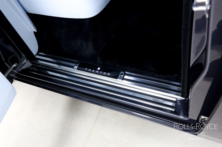 Used-2023-Rolls-Royce-Phantom